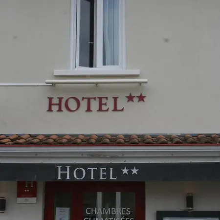 Hotel Les Italiens 2*