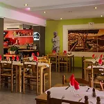 Hotel Les Italiens 2*