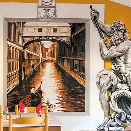 Les Italiens Szálloda 2*