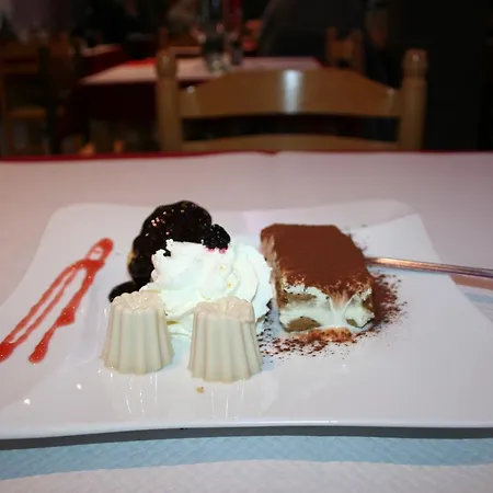 Hotel Les Italiens 2*