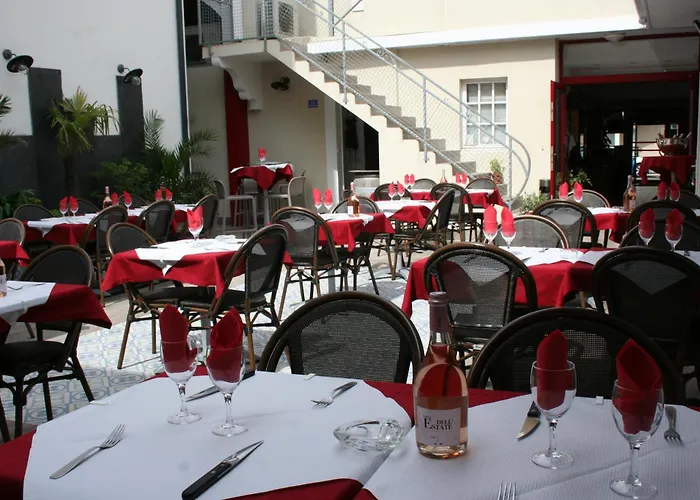 Les Italiens 2* بيسكاروس