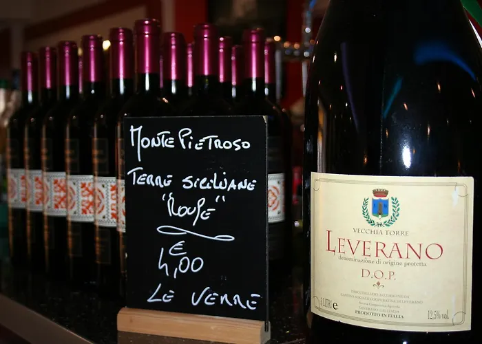 Les Italiens فندق