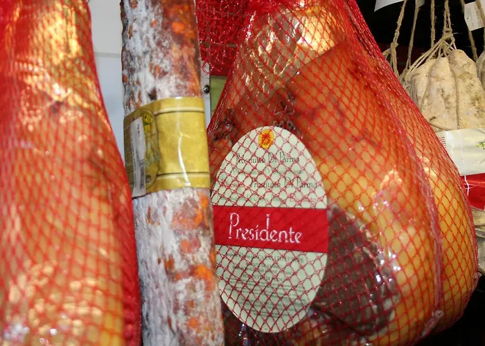 Les Italiens 2* بيسكاروس